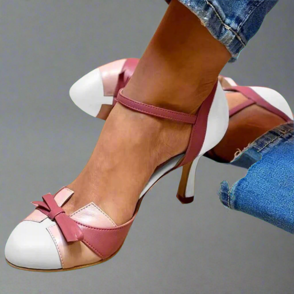 Retro-Chic Bow Heels