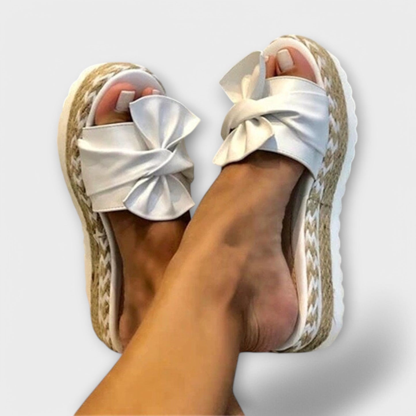 Ergo-Comfort Bow Sandals