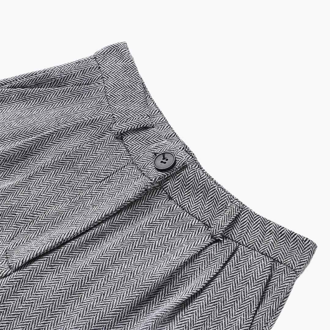 Elegant Command Suit