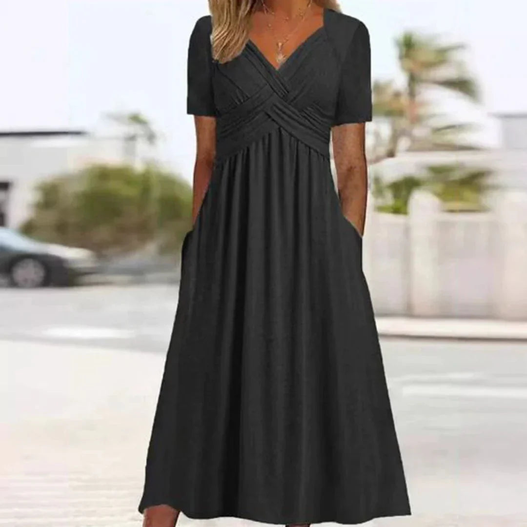 Effortless Curve-Enhancing Cocktail Dress