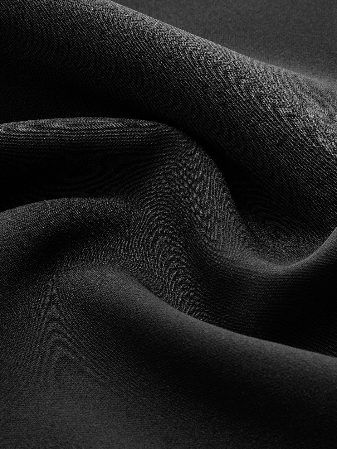 Elegant Halter Accentuates Your Curves