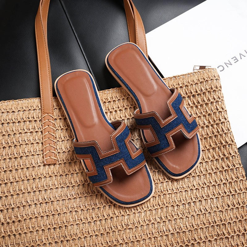 Elegant-Comfort Capri Sandals
