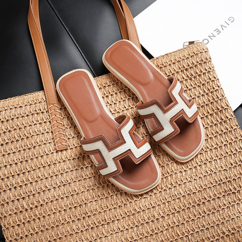 Elegant-Comfort Capri Sandals