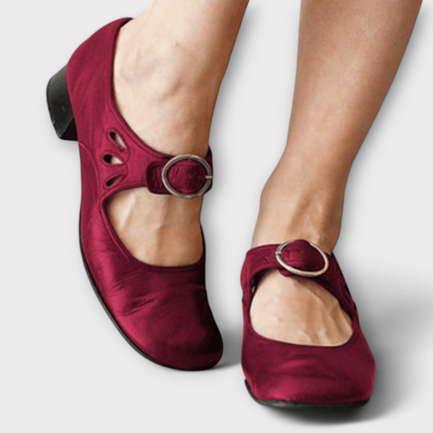 Elegant Comfort Leather Sandals