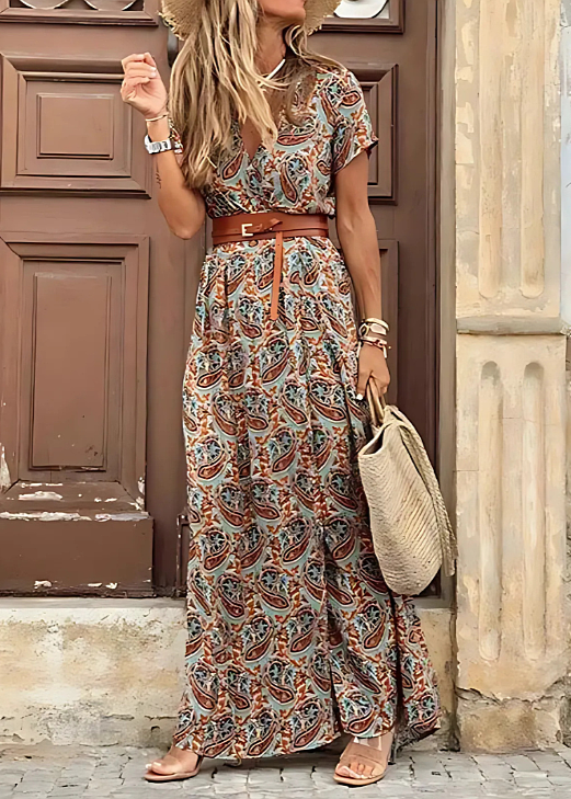 Waist-Defining Maxi Dress