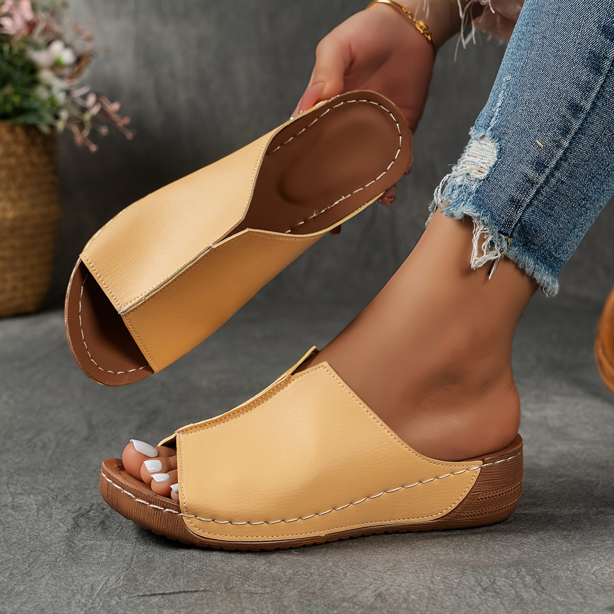 All-Day Comfort Style Sandals