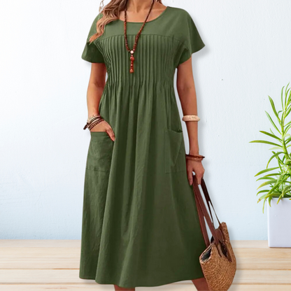 Flattering Comfort Dress with Pockets