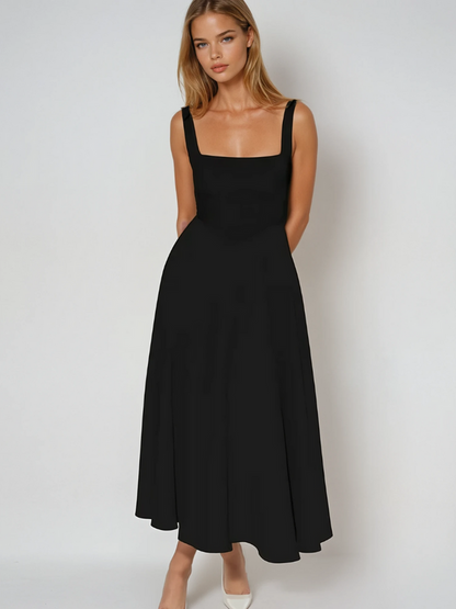 Elegant Figure-Enhancing Midi Dress