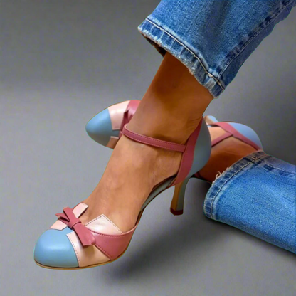 Retro-Chic Bow Heels