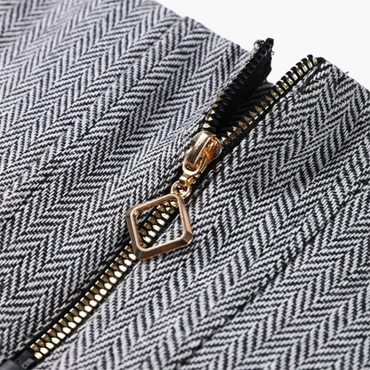 Elegant Command Suit