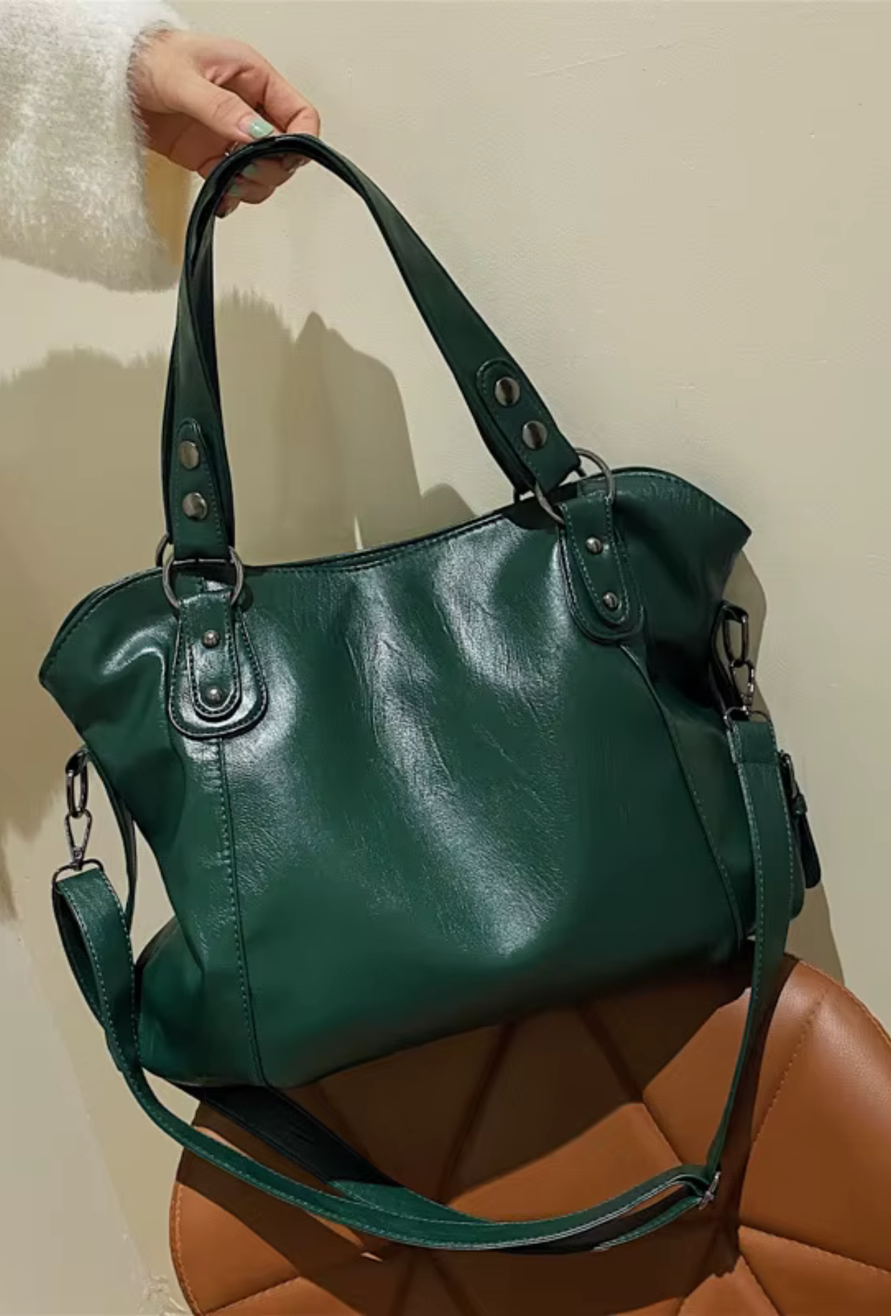 Hands-Free Shoulder Bag