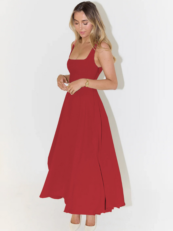 Elegant Figure-Enhancing Midi Dress