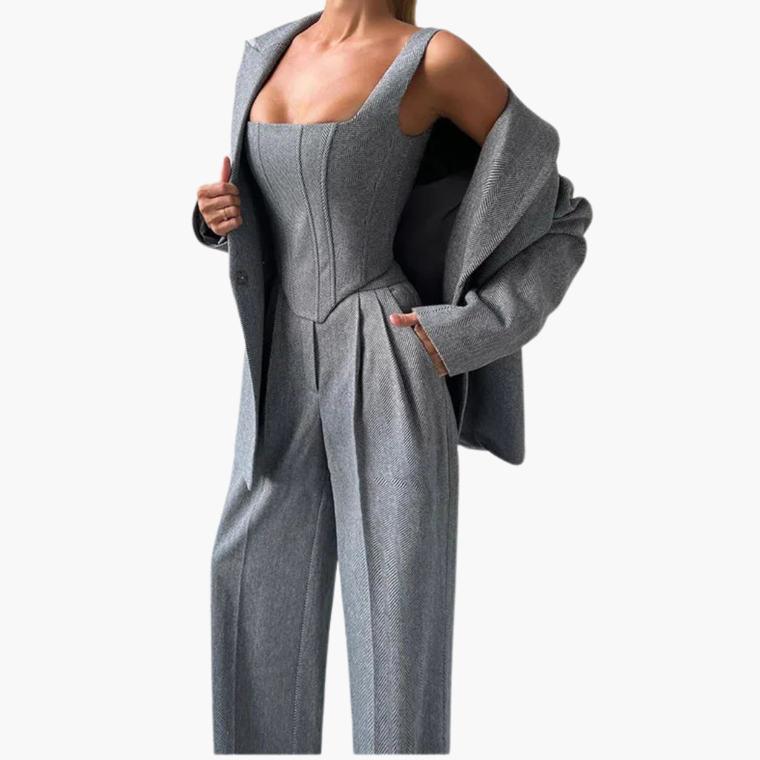 Elegant Command Suit