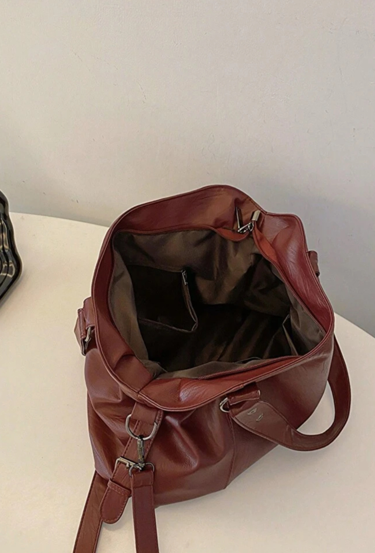Hands-Free Shoulder Bag