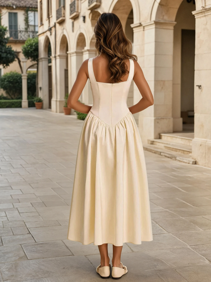Effortlessly Elegant Slim-Fit Dress