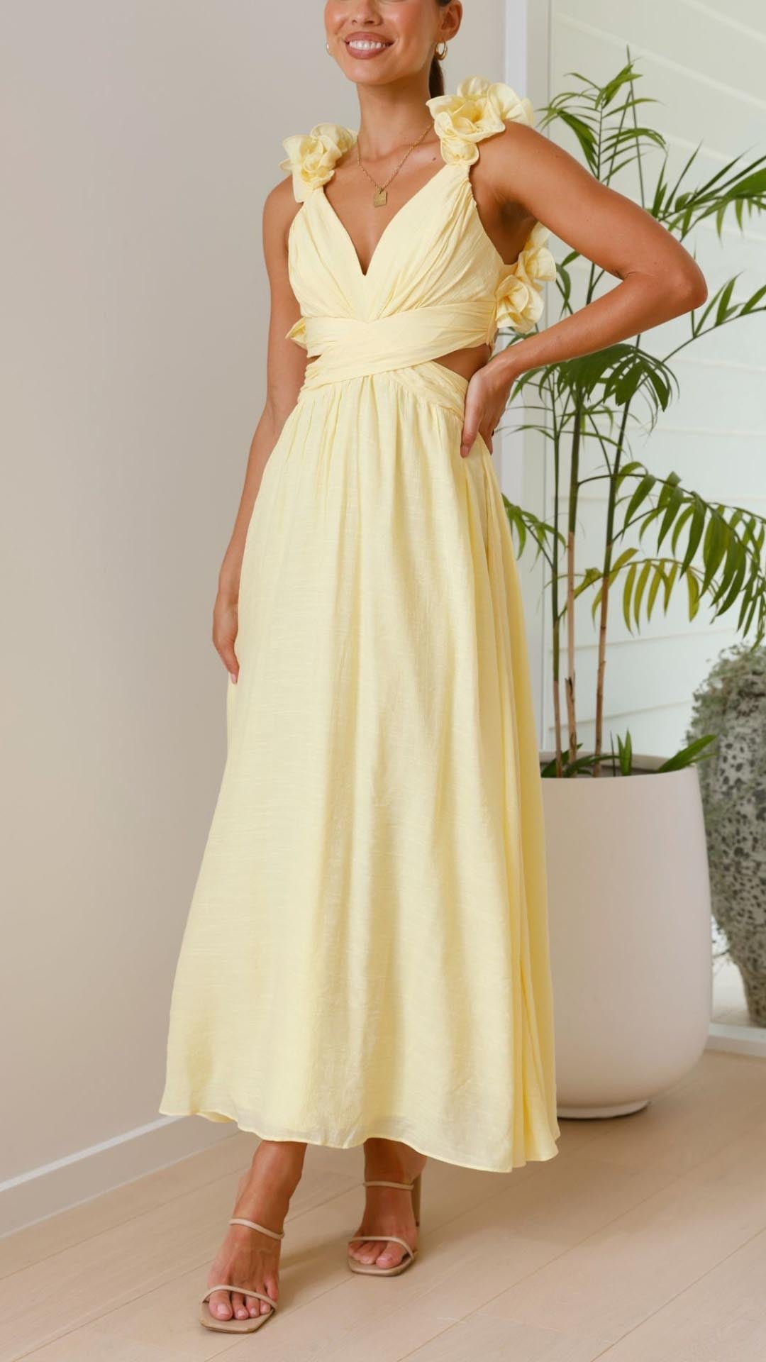 Cooling Yellow Maxi Dress