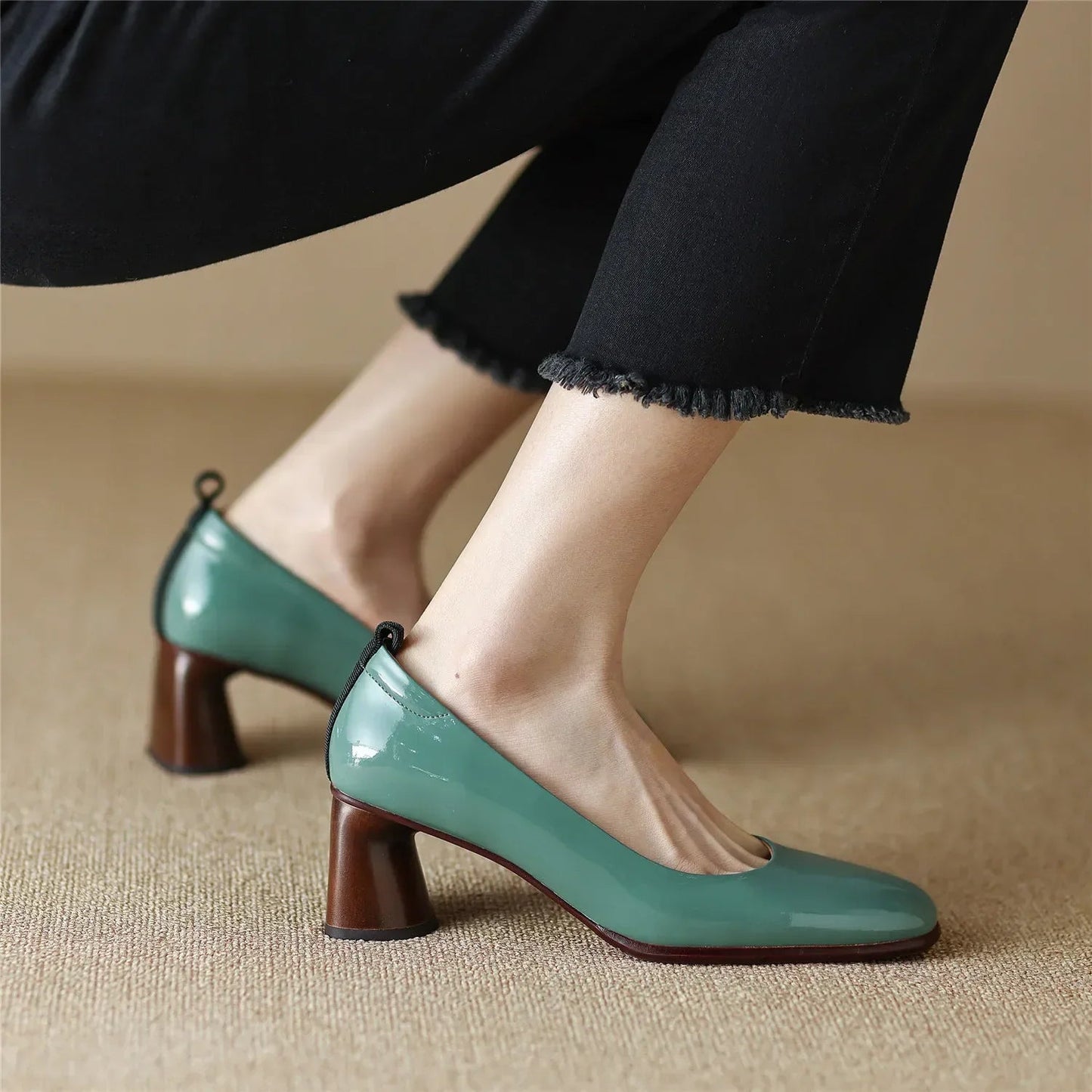 Elegant Comfort Leather Pumps