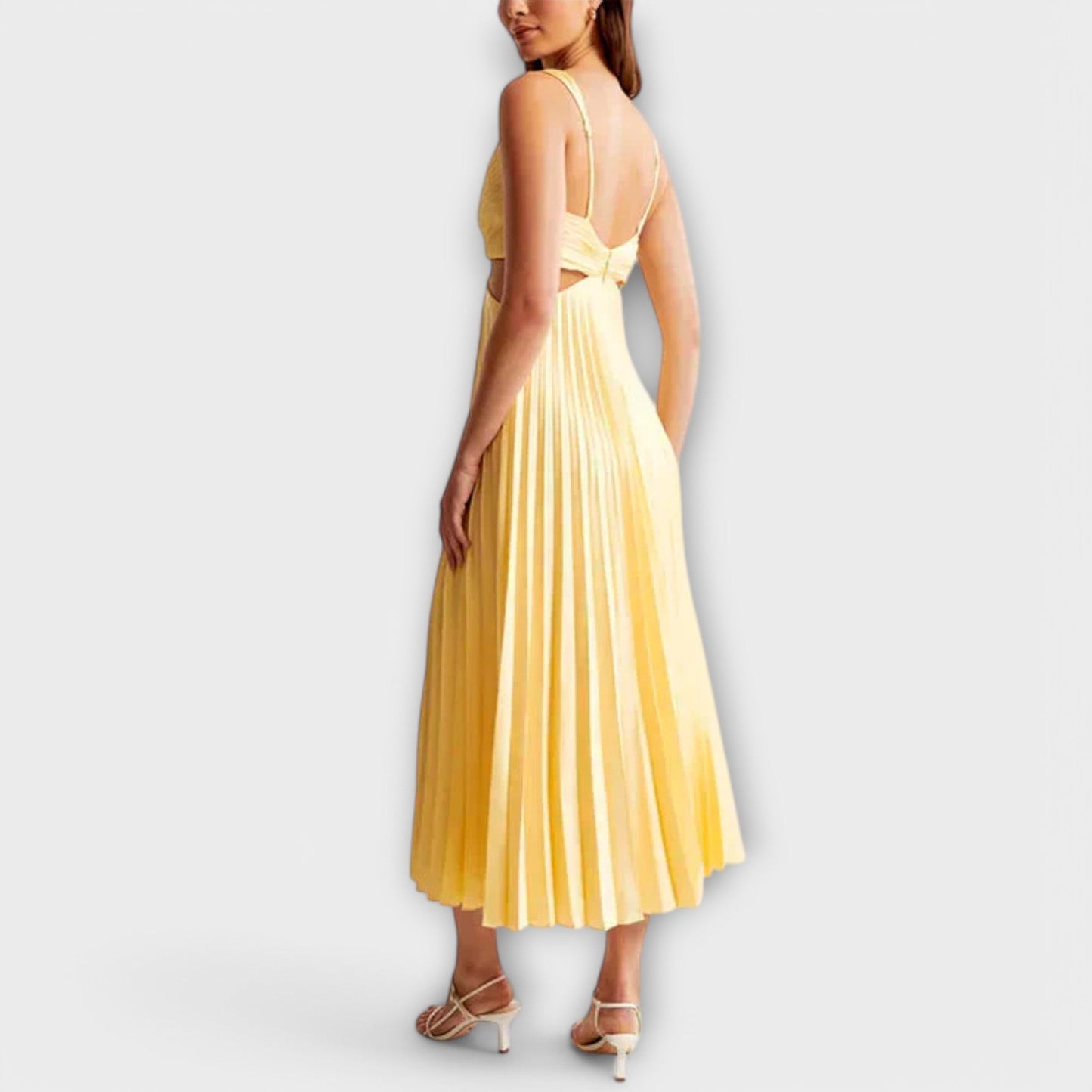 Elegant Pleated Evening Dress