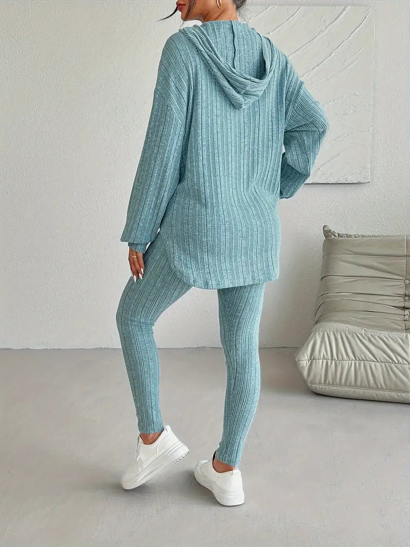 Flatter-Fit Long Hooded Top