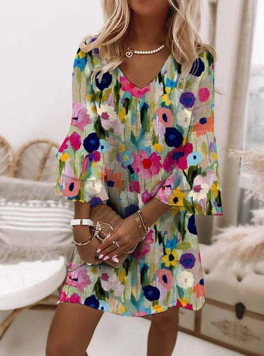 Chic Floral V-Neck Mini Dress