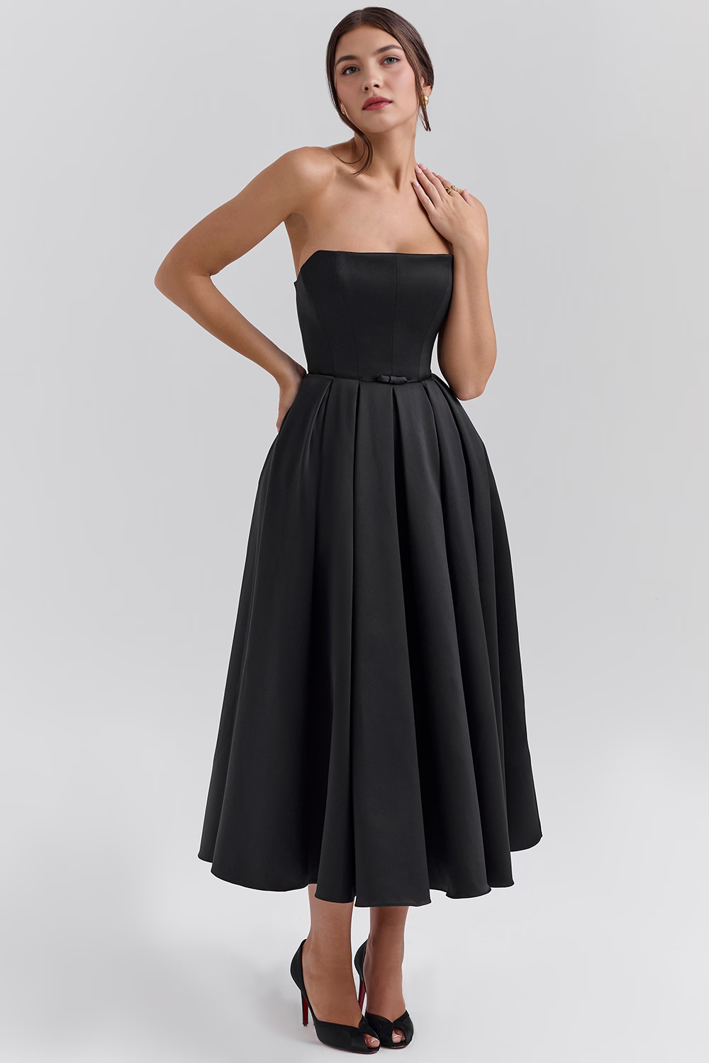 Elegant Corseted Midi Dress