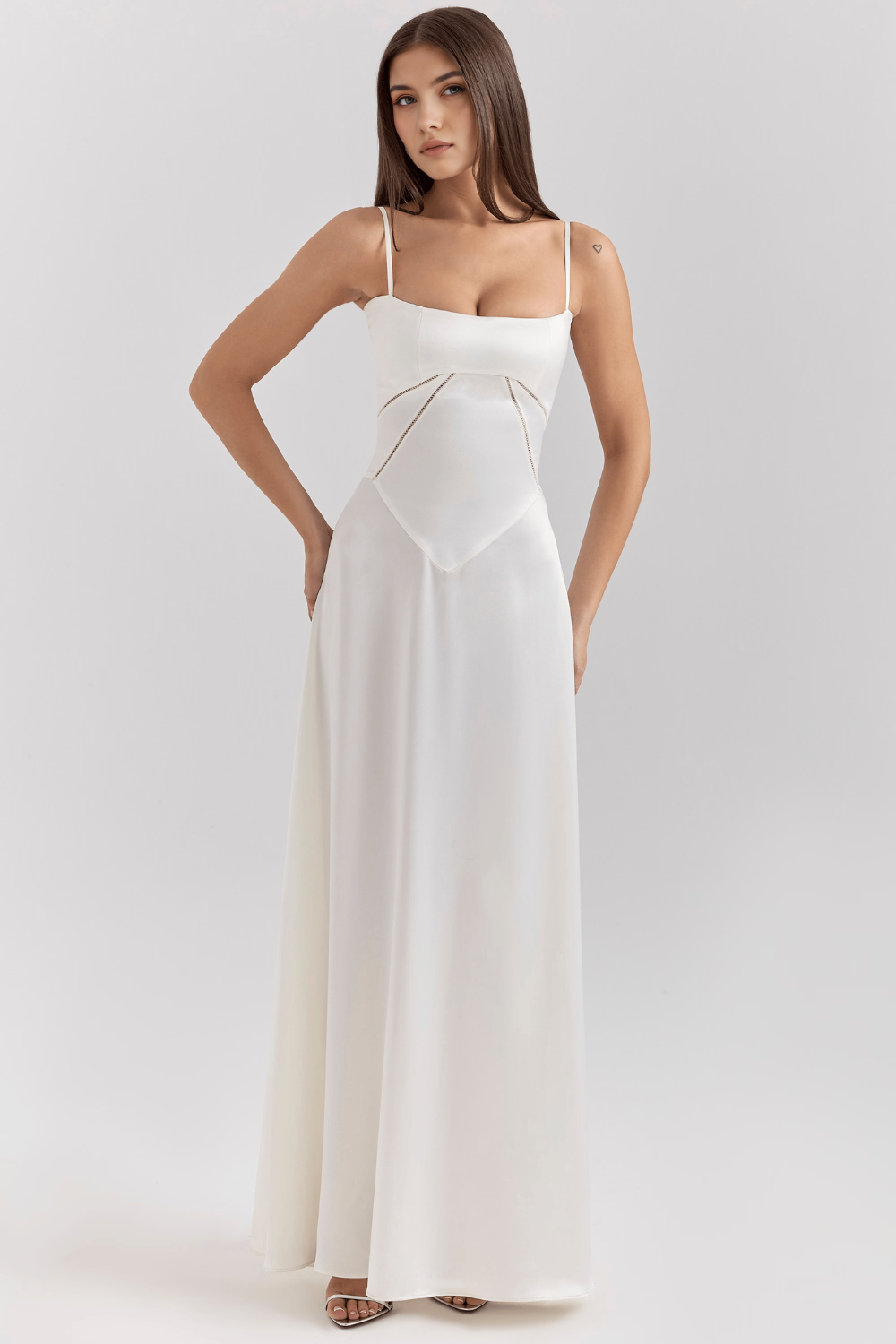 Chic Bustier Gown for Enchanting Evenings
