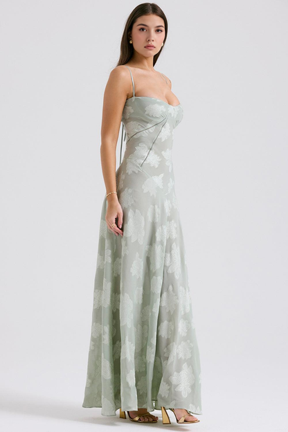 Romantic Floral Gown for Timeless Beauty