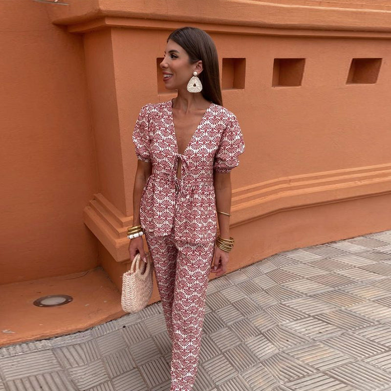 Bold Print Comfort Set