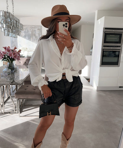 Effortless Elegance Balloon Blouse